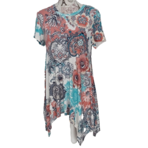 Chelsea & Theodore Top